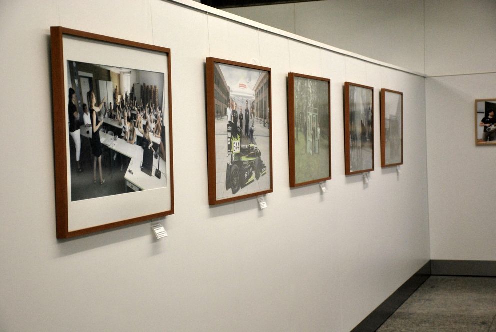 Ausstellung im Foyer der Zentralbibliothek - Fotografien von Herbert Pöhnl