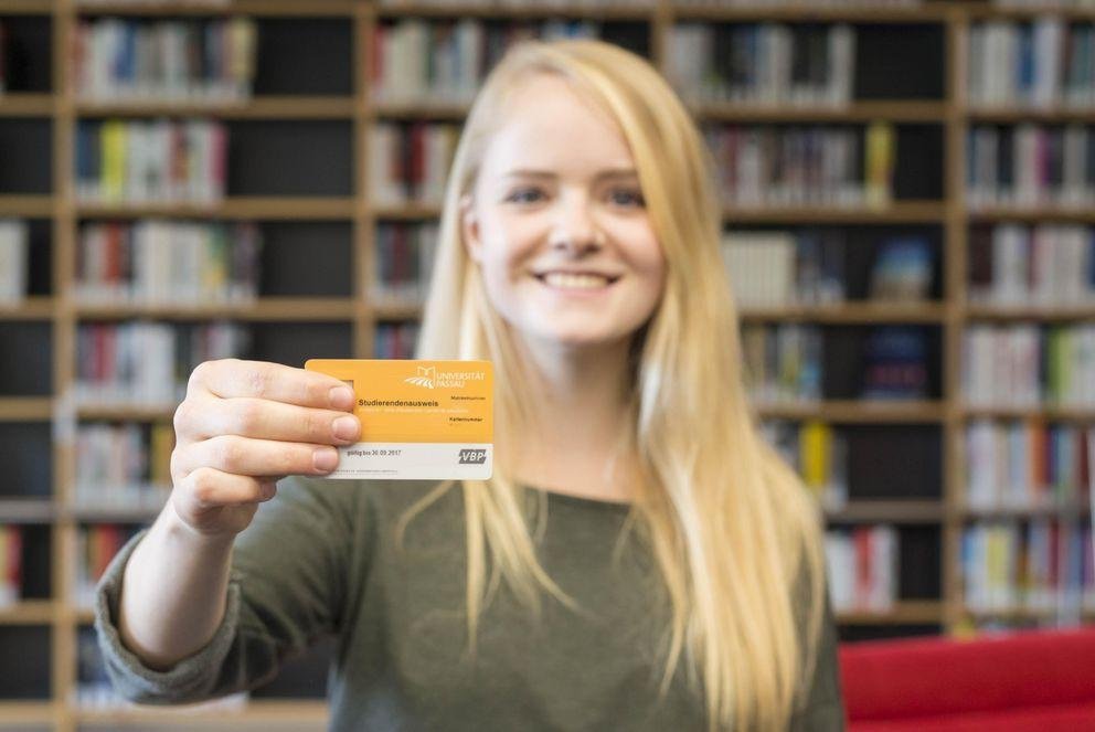New Student with CampusCard