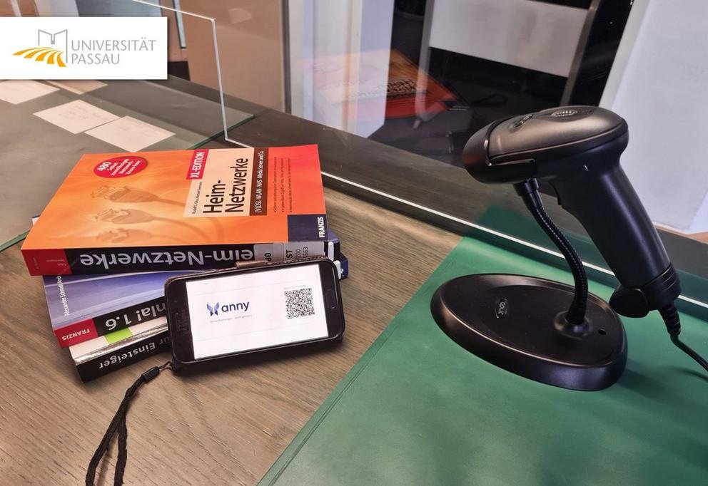 Handscanner für das Prüfen und Einchecken der Tickets 