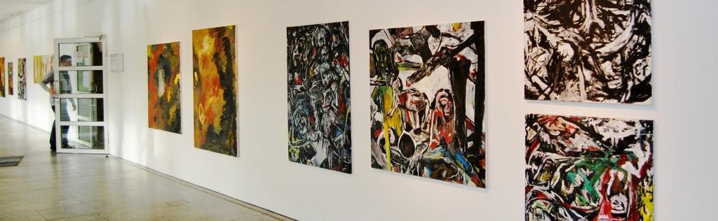 Ausstellungsraum im Foyer Zentralbibliothek