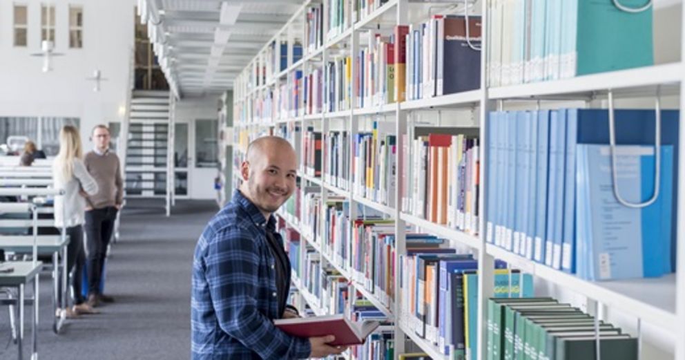 Student in library