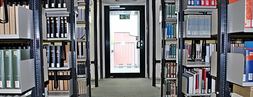 Bücherturm Zentralbibliothek; Fluchttür zur Notfalltreppe